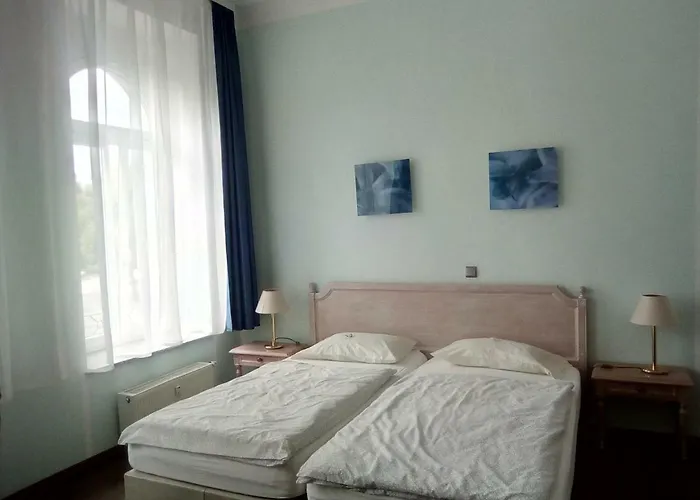Apartments In Der Jahnallee 20 Waldplatzpalais